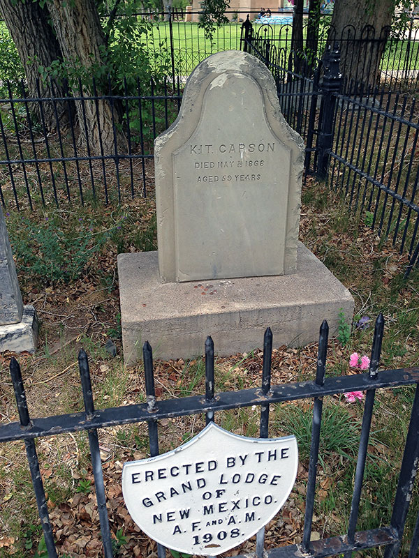 Kit Carson Gravesite – Off the Road New Mexico